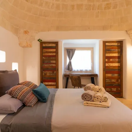 Trullo Quercervo With Private Pool * אוסטוני
